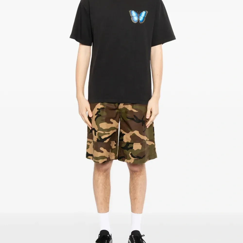 Футболка с принтом бабочек