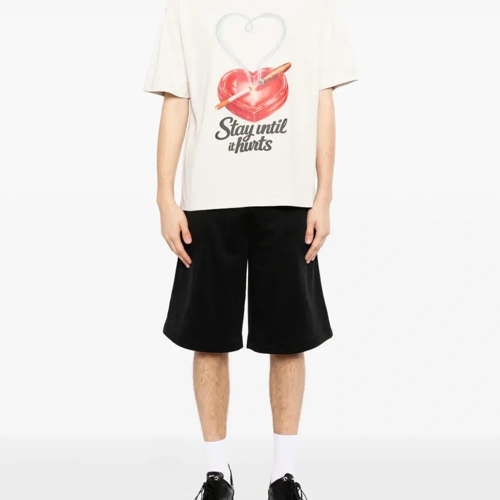 Футболка с графическим принтом