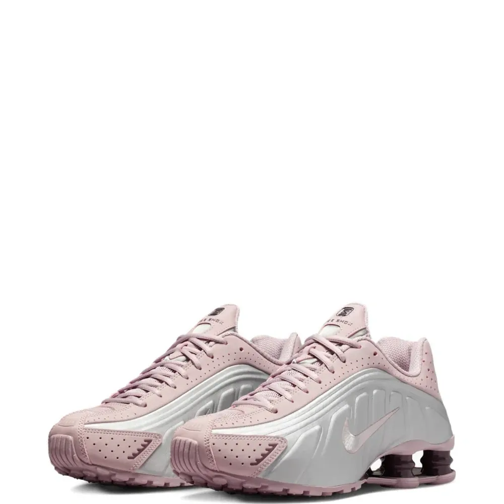 Кроссовки Shox R4