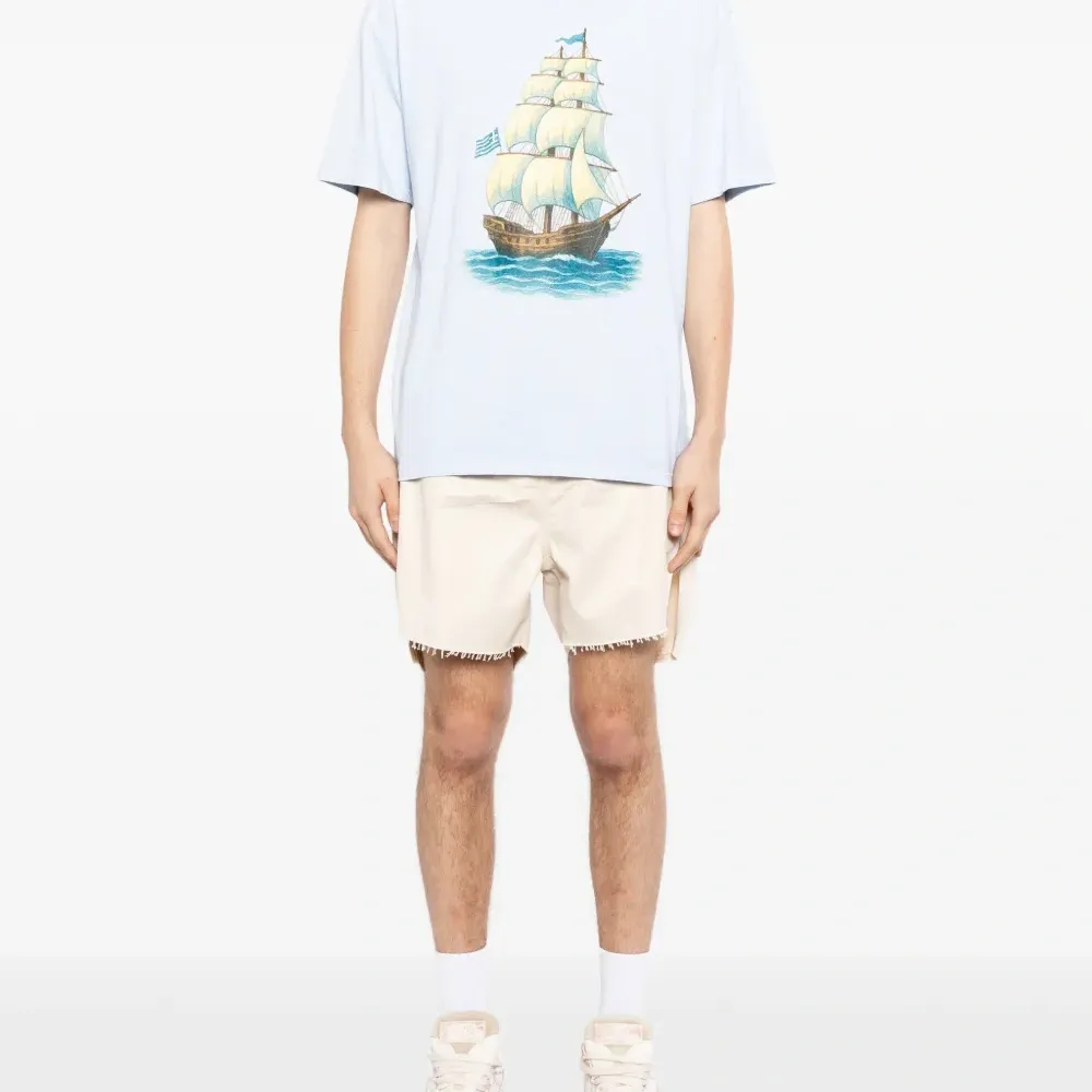 Футболка с принтом лодки