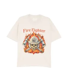 Футболка с изображением пожарного