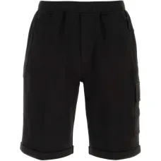 Бермуды с накладными карманами