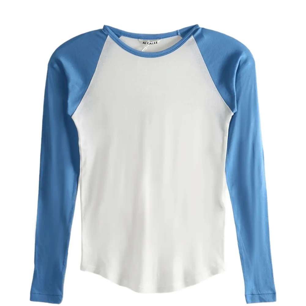 Футболка с длинными рукавами