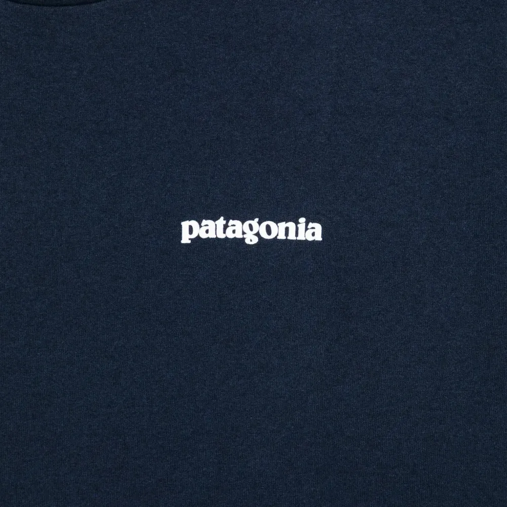 Футболка с принтом