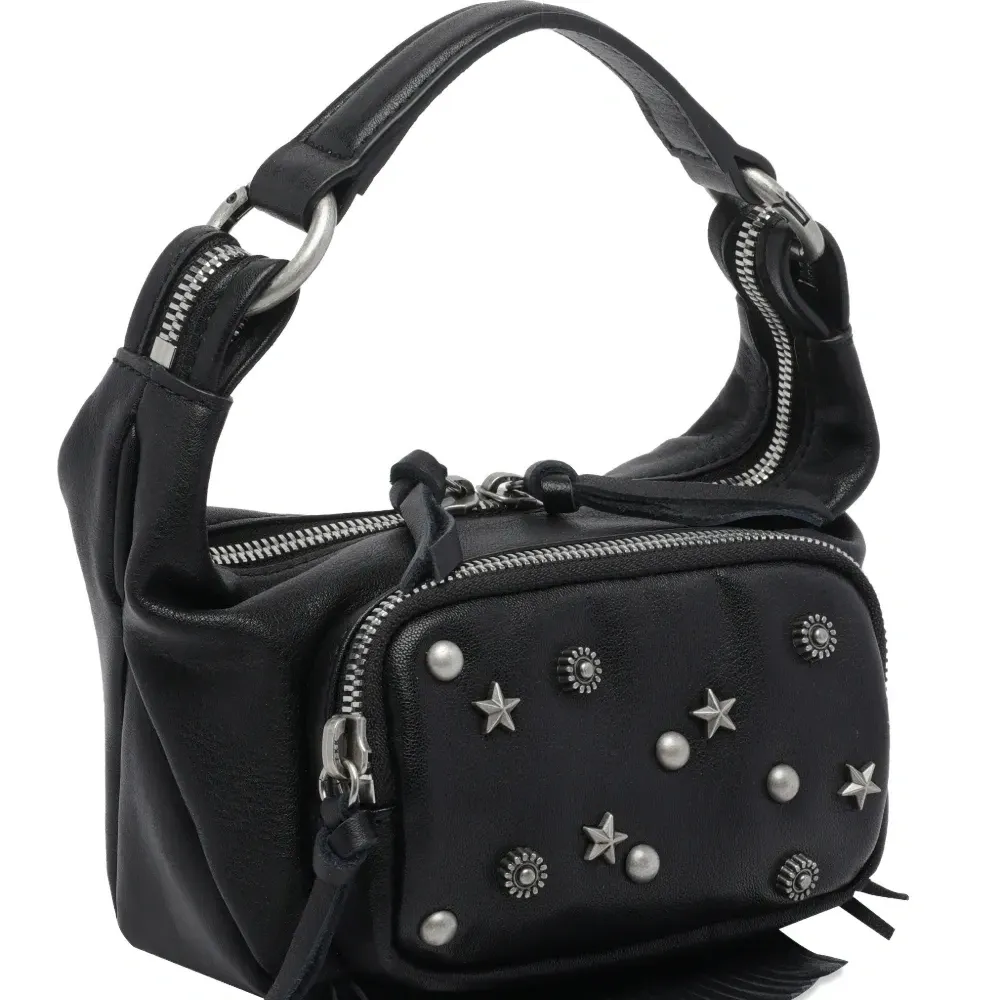 Кожаная сумка на плечо с декоративной отделкой и молнией