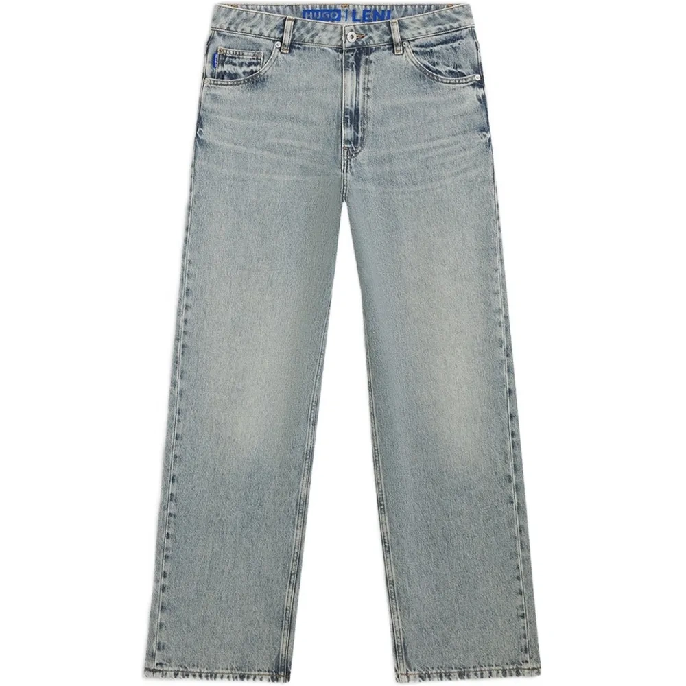 Джинсы свободного кроя