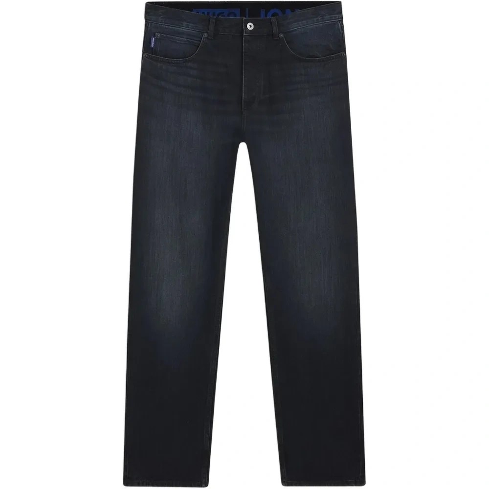 Джинсы стандартного кроя