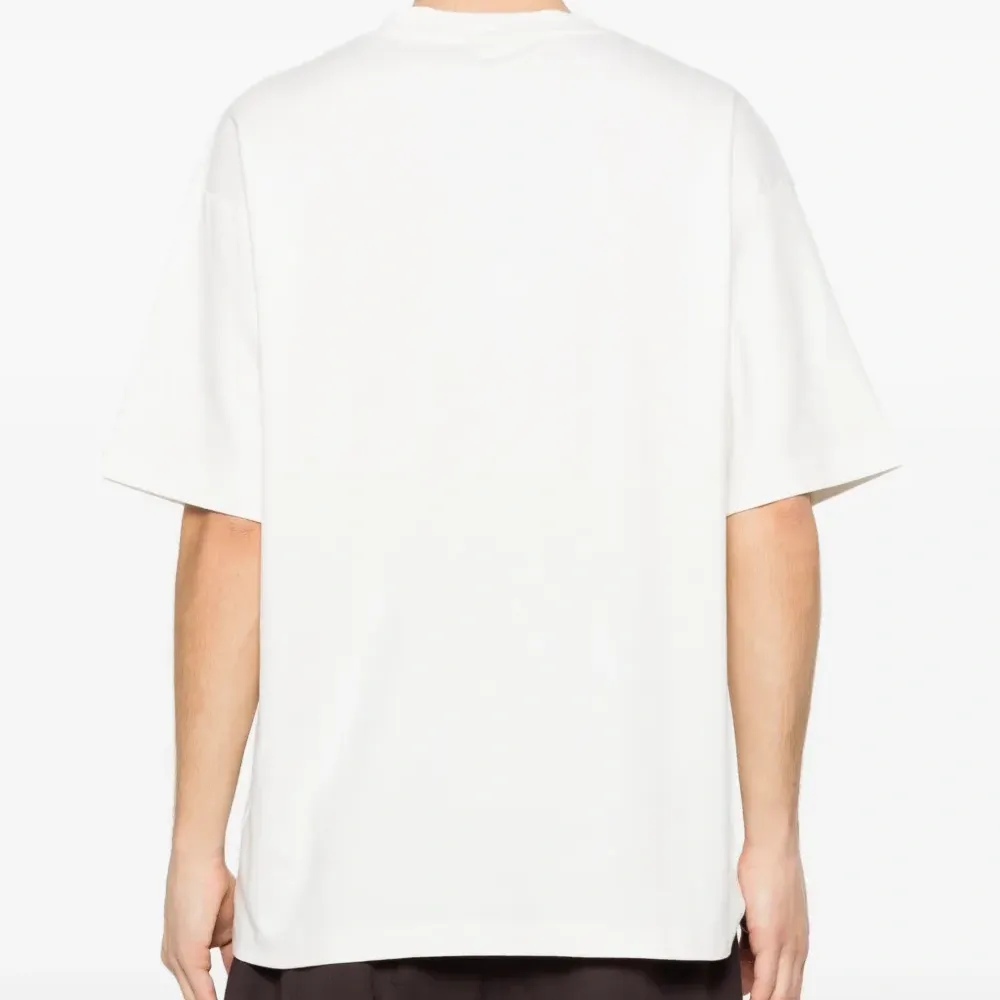 Футболка с надписью "Пальмы"