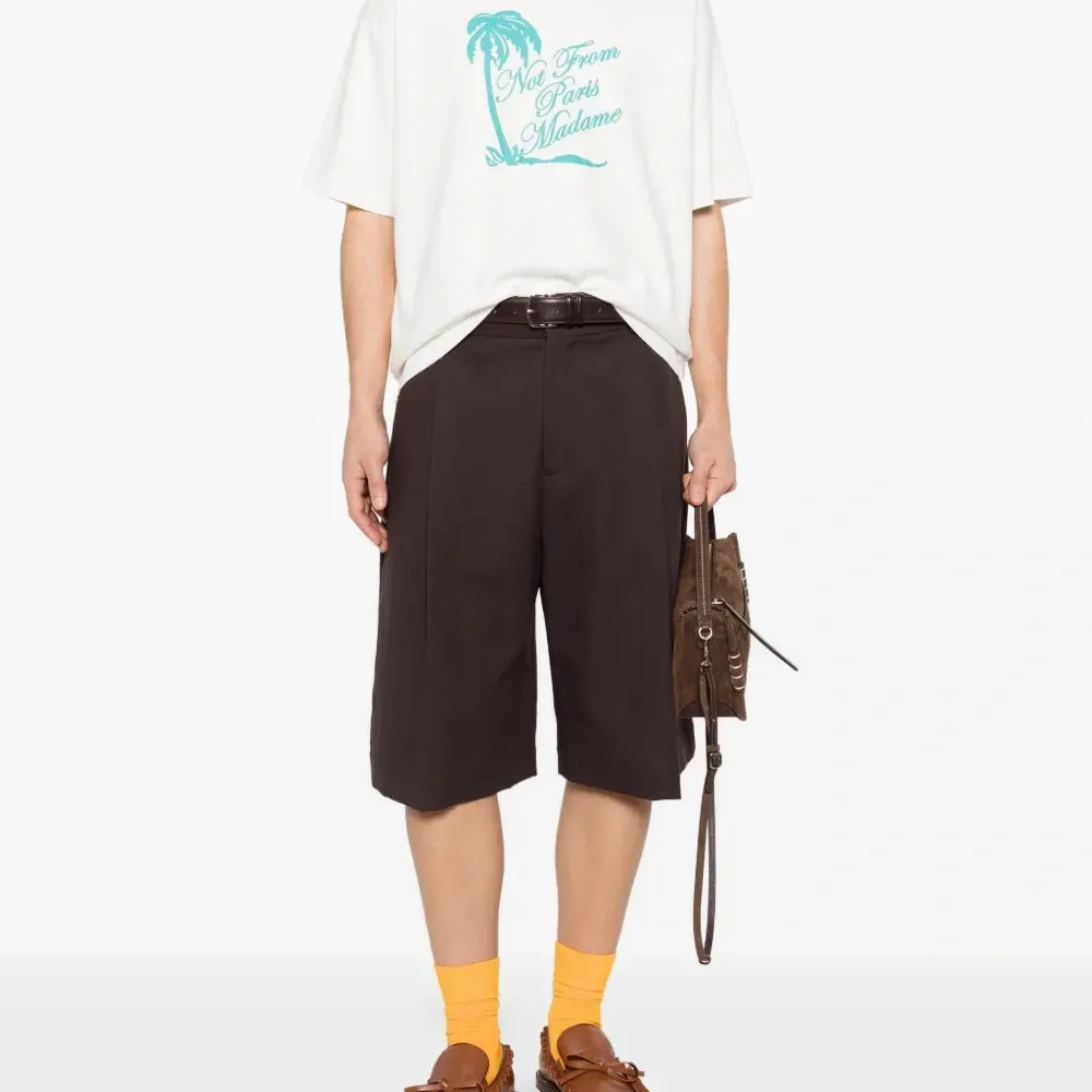 Футболка с надписью "Пальмы"