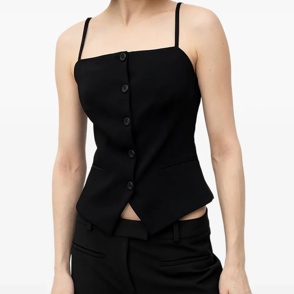 Топ-ка미соле на пуговицах