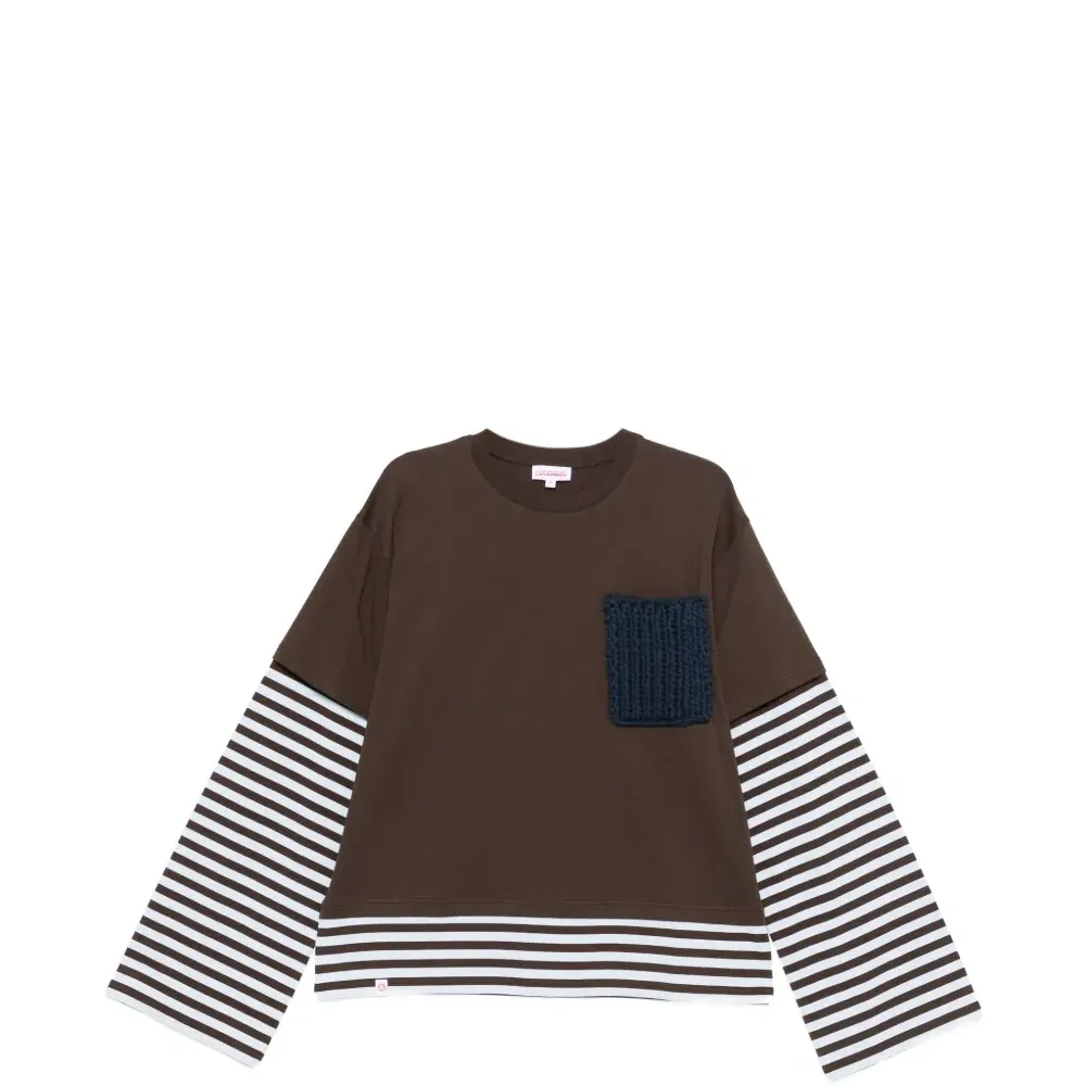 Футболка с накладным карманом