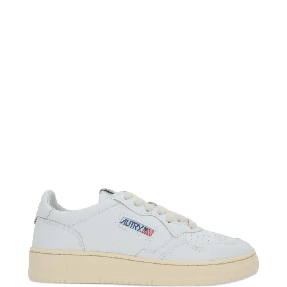 Низкие перфорированные кеды Medalist