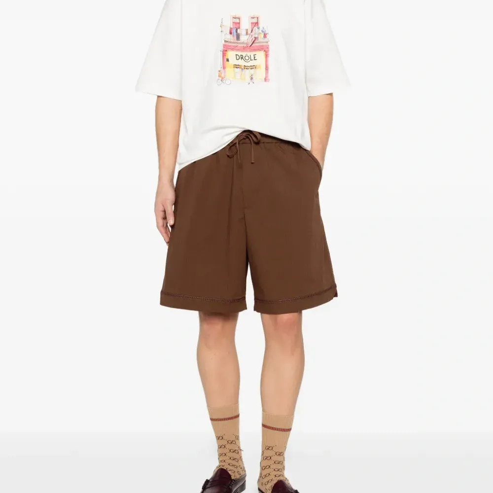 Футболка с принтом "Café" спереди