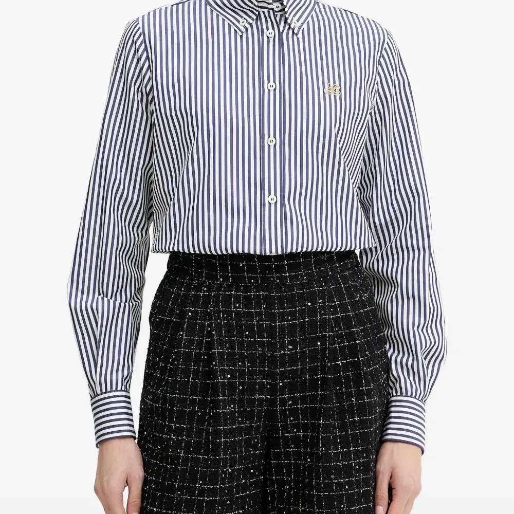 Рубашка на пуговицах с вышивкой Barratura