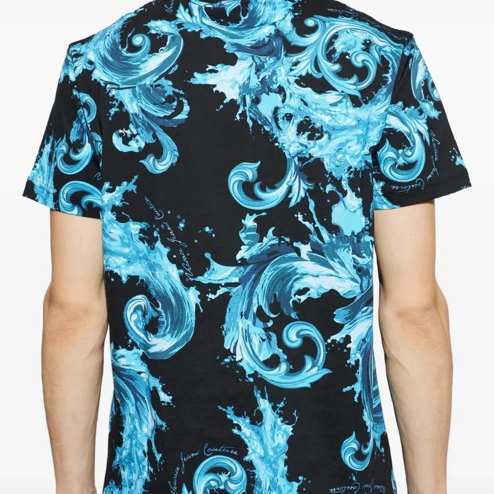 Футболка с барочным принтом