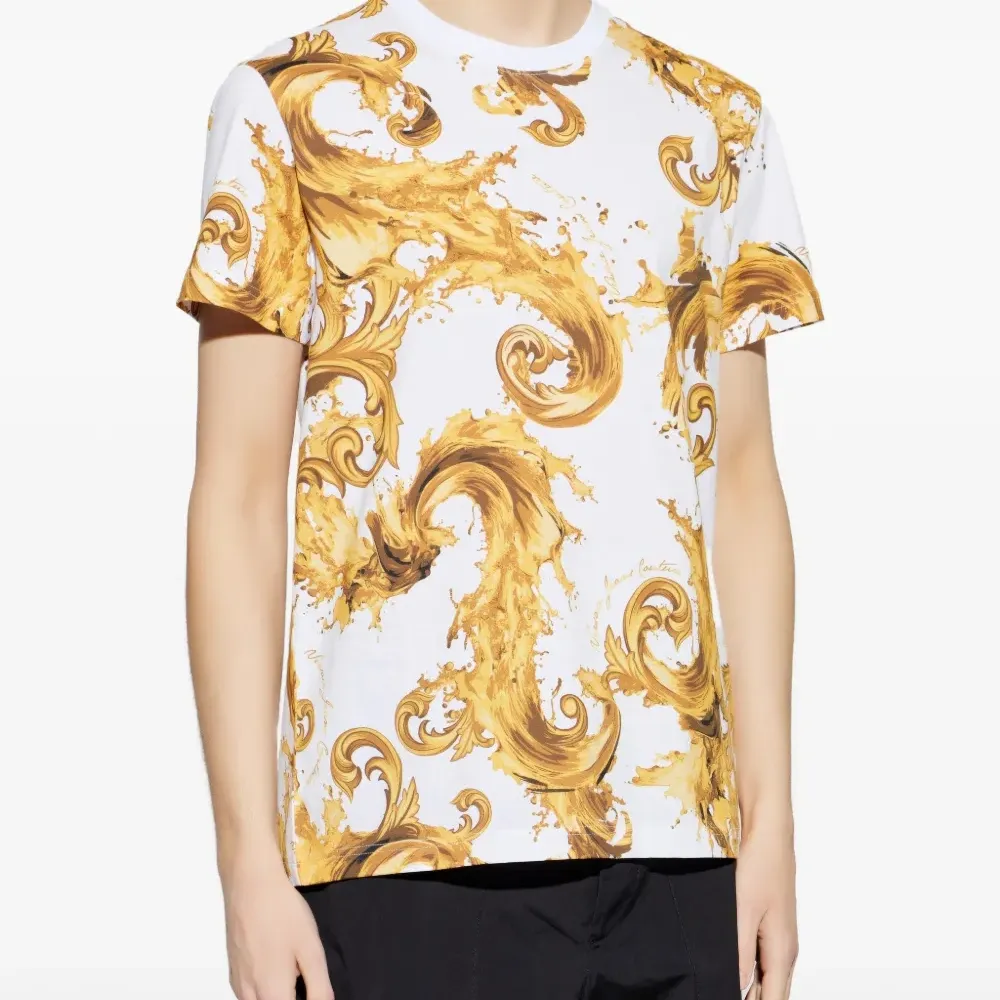 Футболка с узором