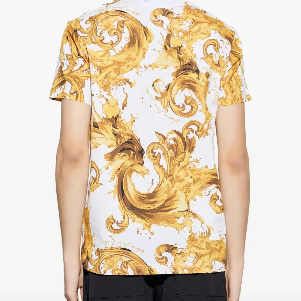 Футболка с узором