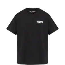 Футболка с круглым вырезом