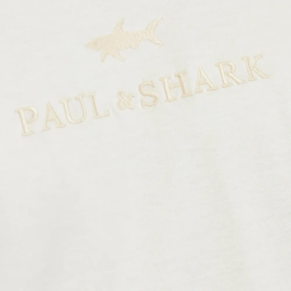 Футболка с логотипом