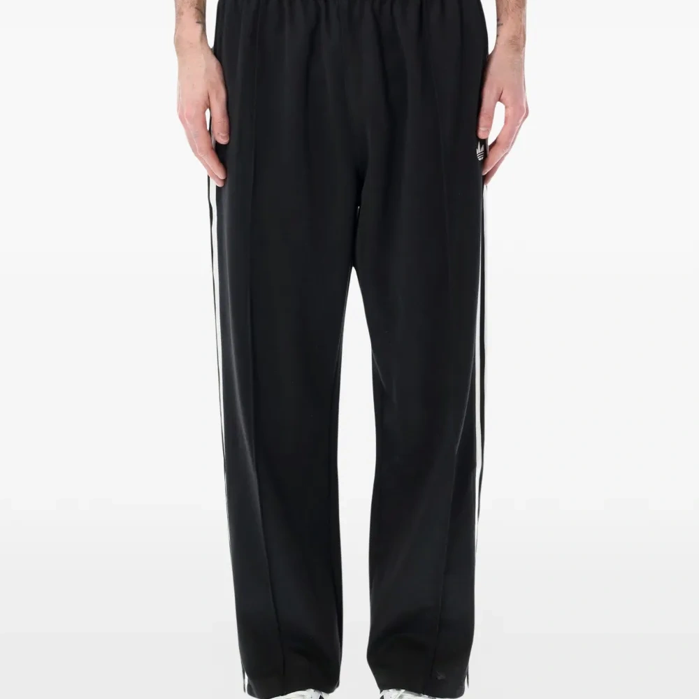 Спортивные штаны с логотипом