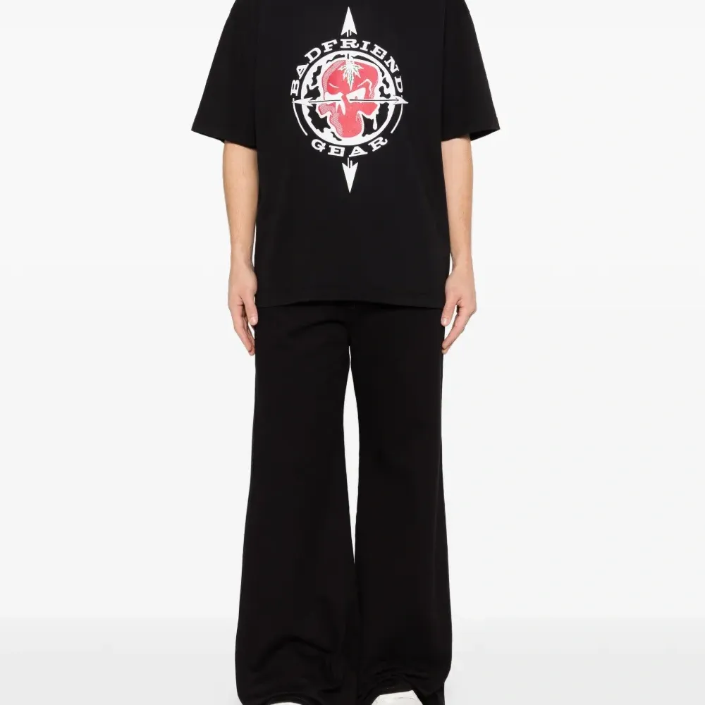 Футболка с графическим принтом