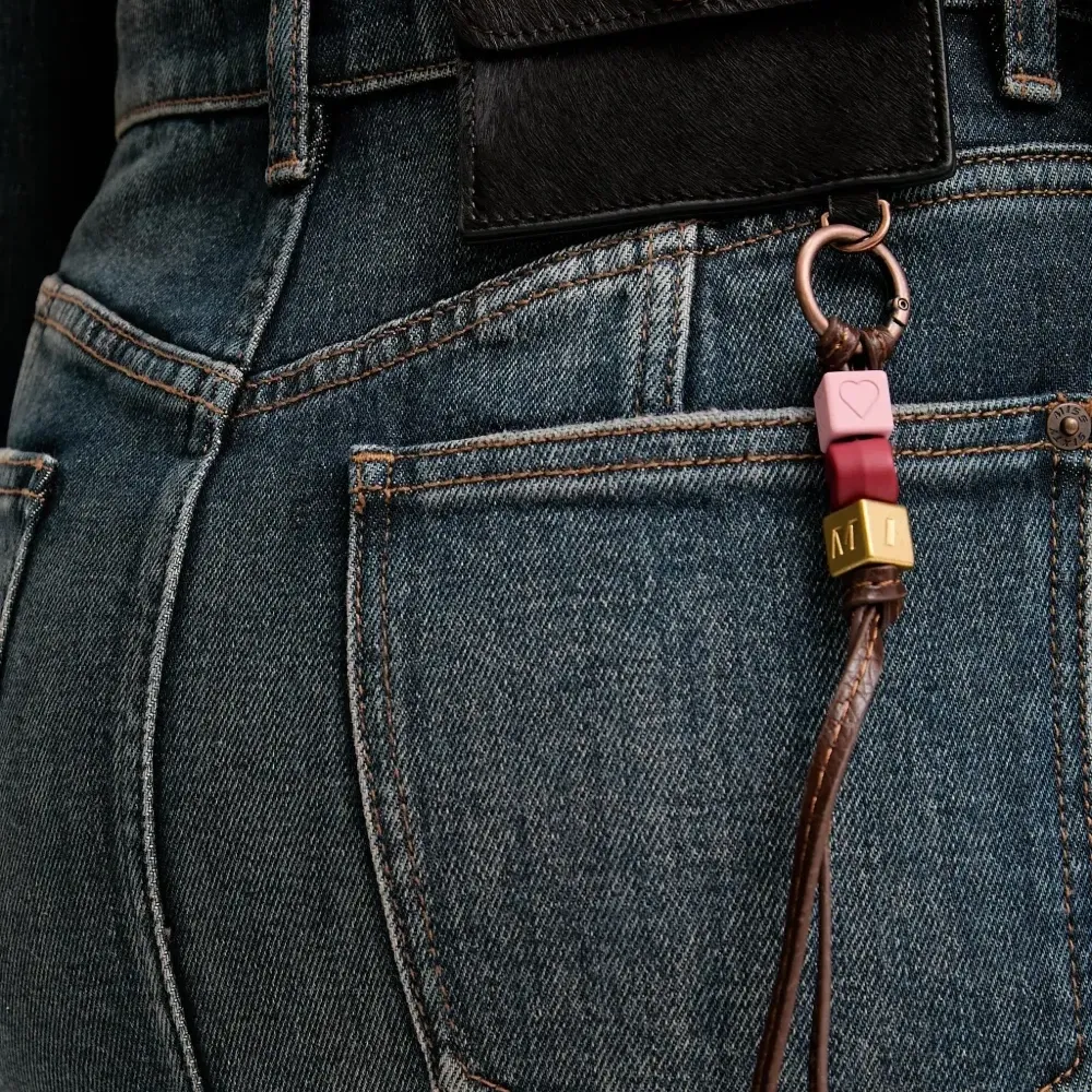 Джинсовая миди-юбка с вставками