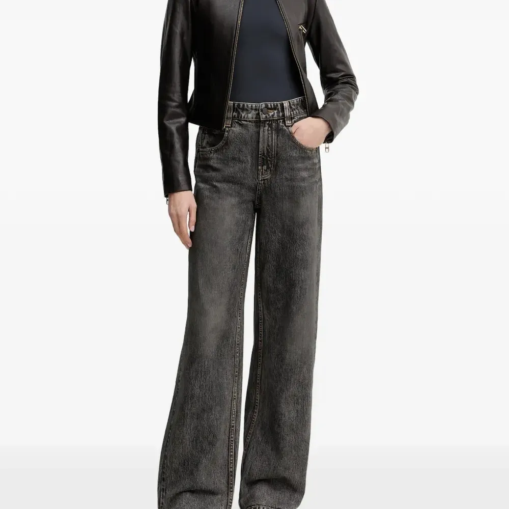 Вязаный топ с вышивкой