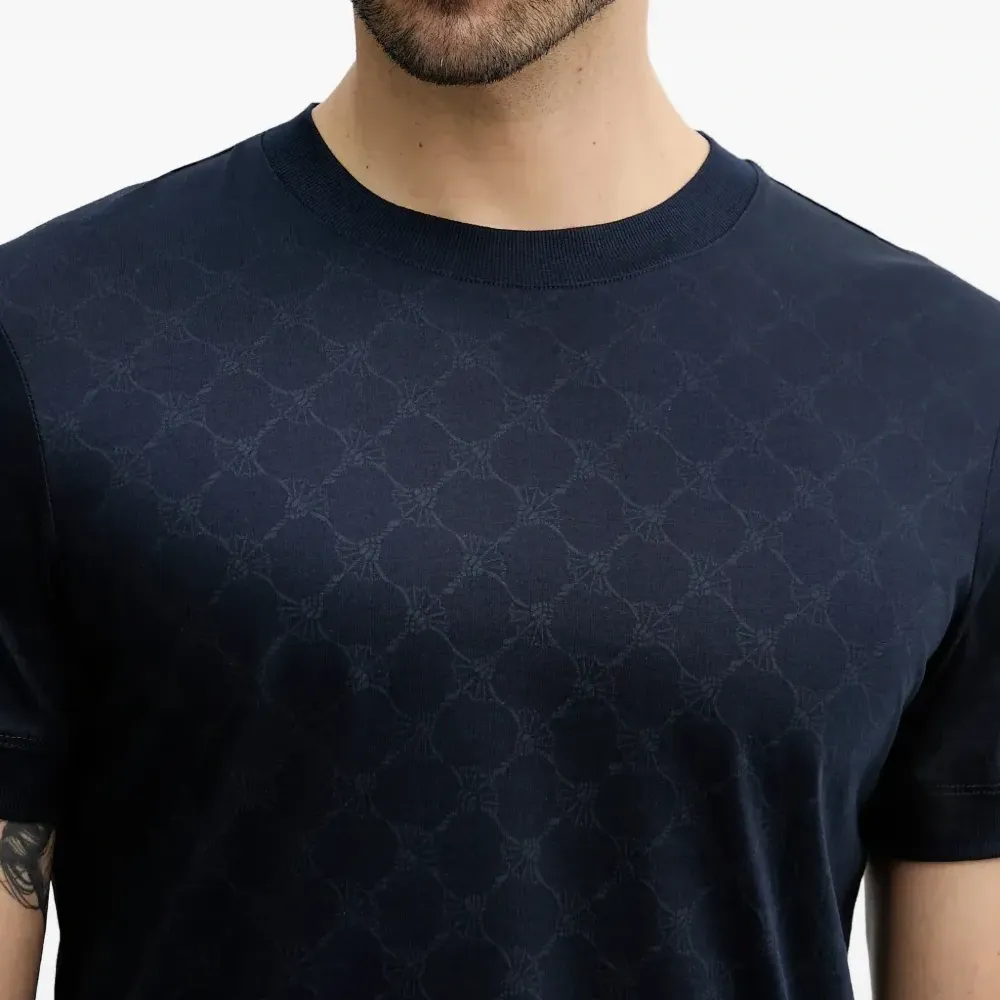 Футболка цвета василька