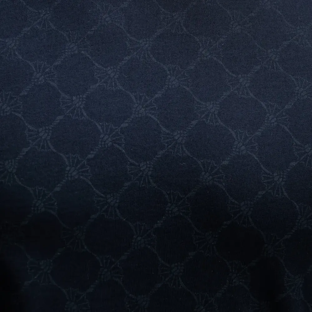 Футболка цвета василька