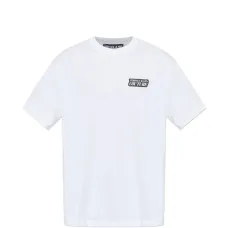 Футболка с нашивкой