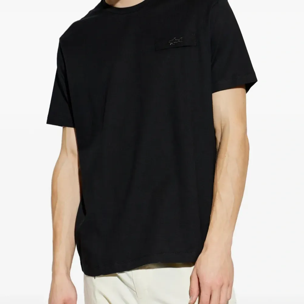 Футболка с логотипом