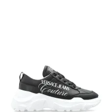 Кроссовки с логотипом