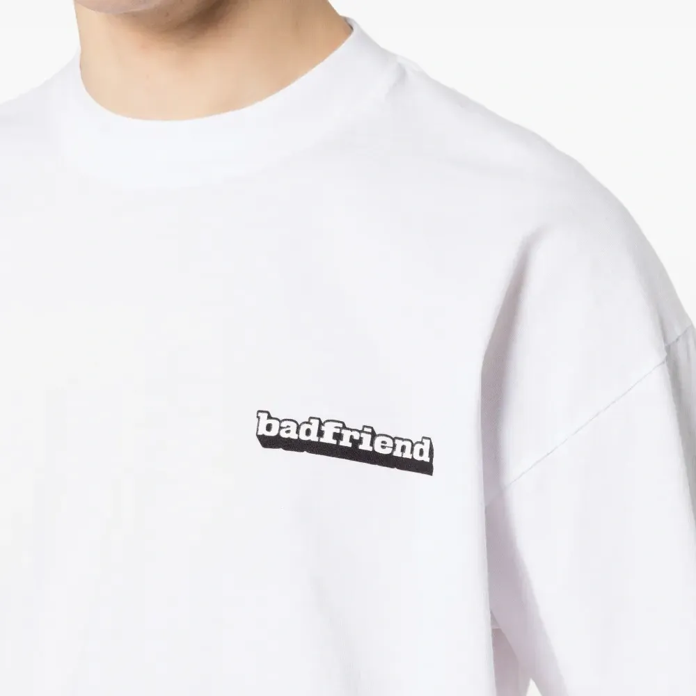 Футболка с логотипом