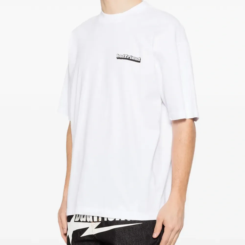 Футболка с логотипом