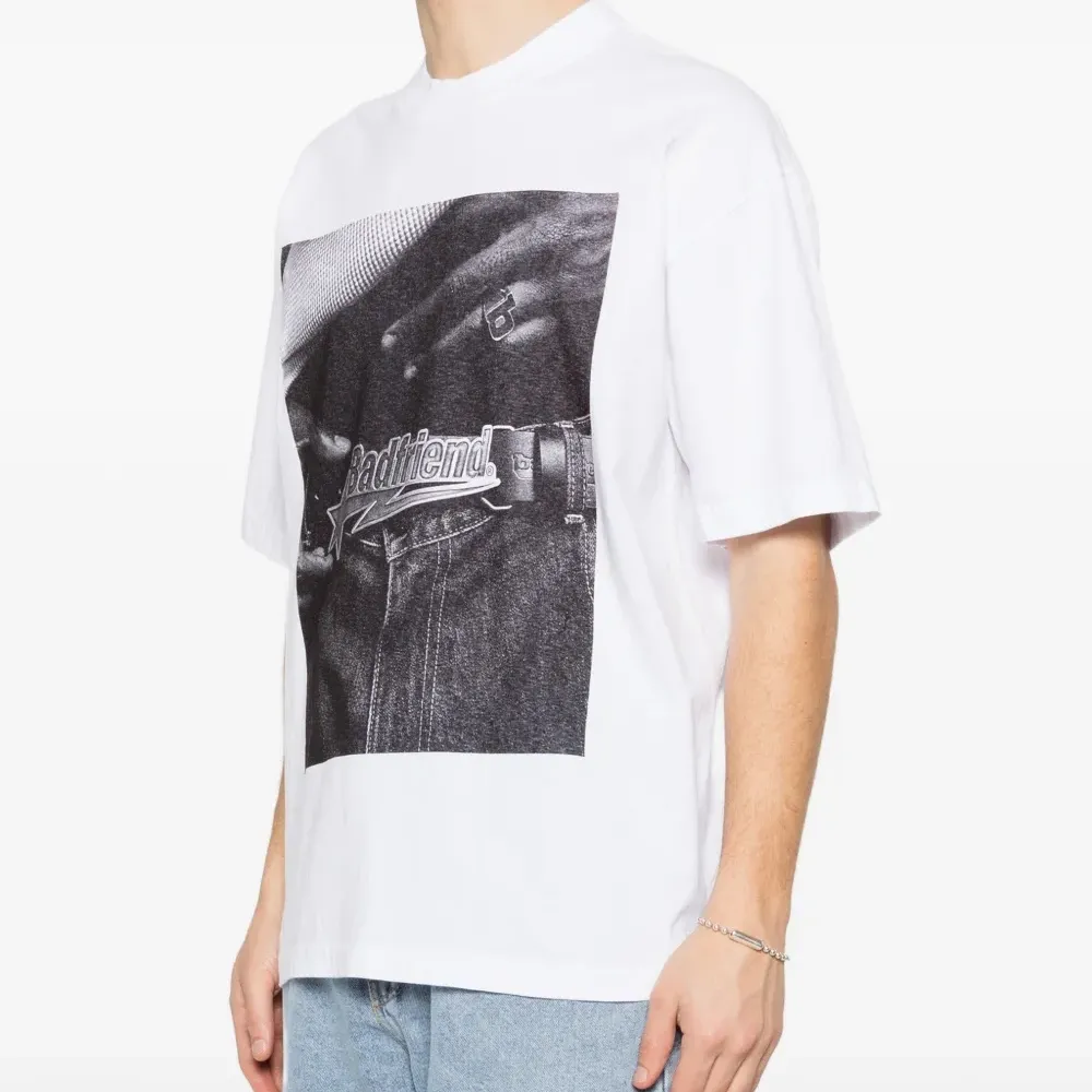 Футболка с графическим принтом