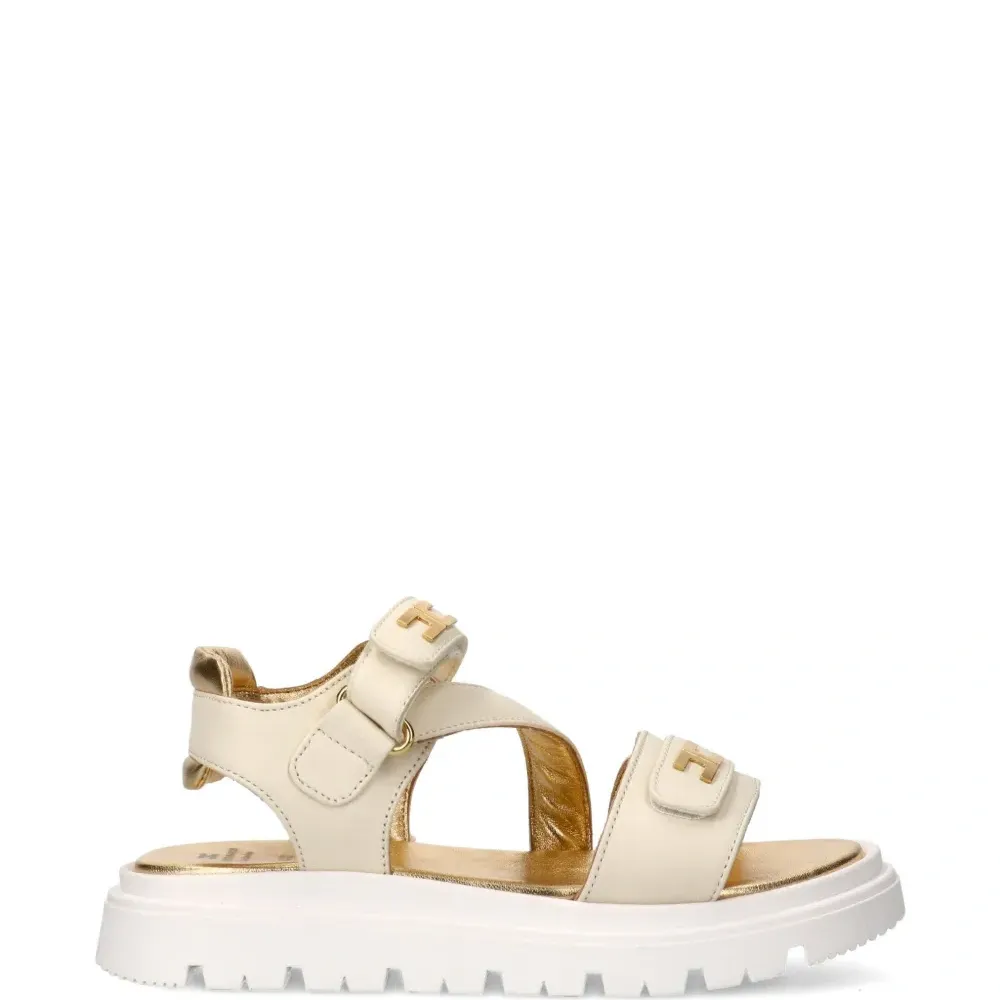 Босоножки с логотипом на ремешке