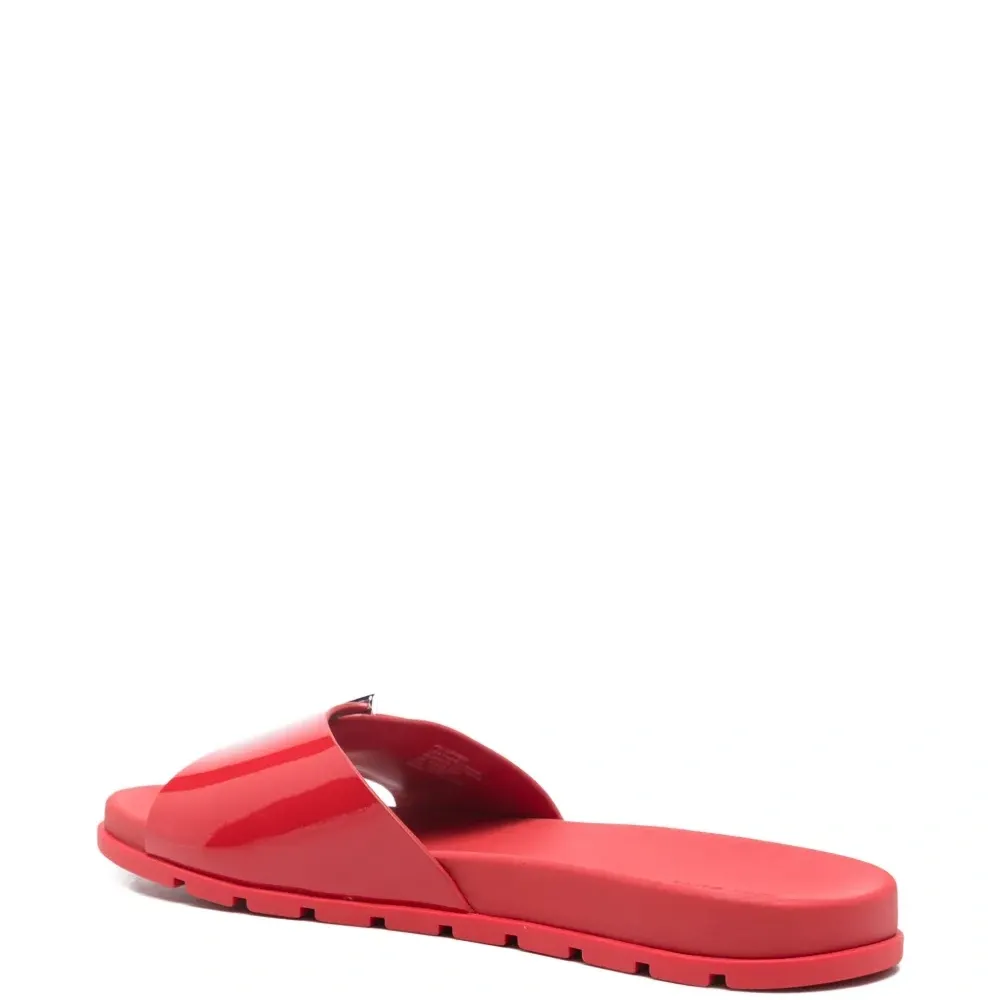 Босоножки Mellow с пряжкой