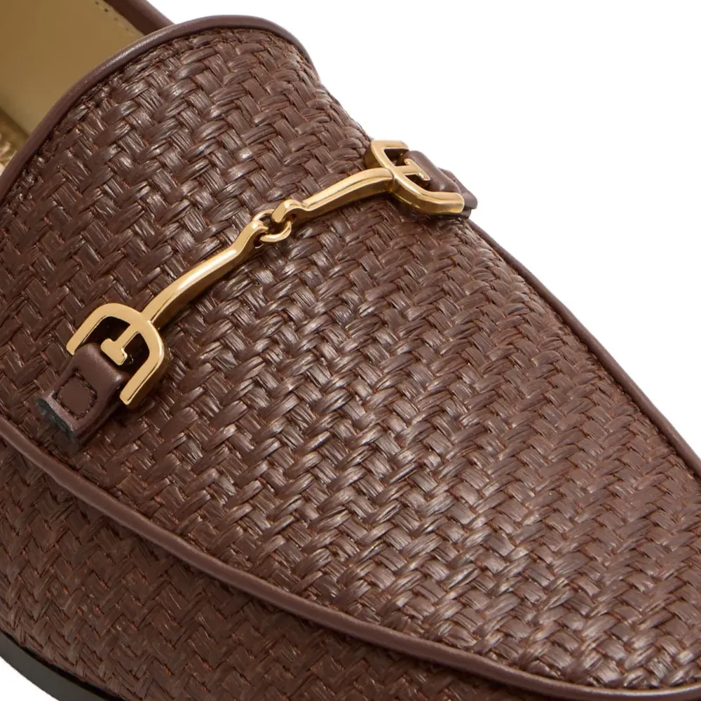 Лоферы с пряжкой Horsebit