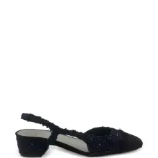 Туфли-лодочки с ремешком на пятке Acanto