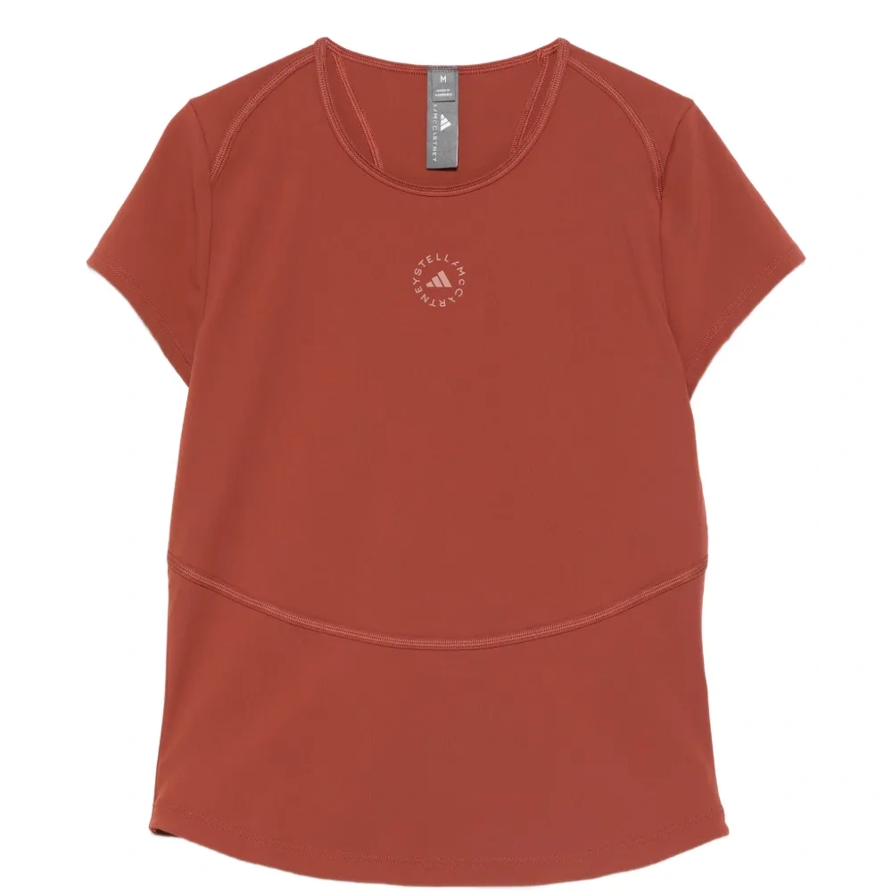 Футболка с логотипом