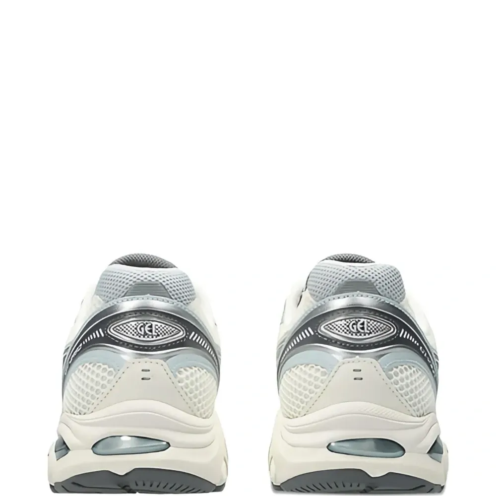 Кроссовки на шнуровке GT-2160