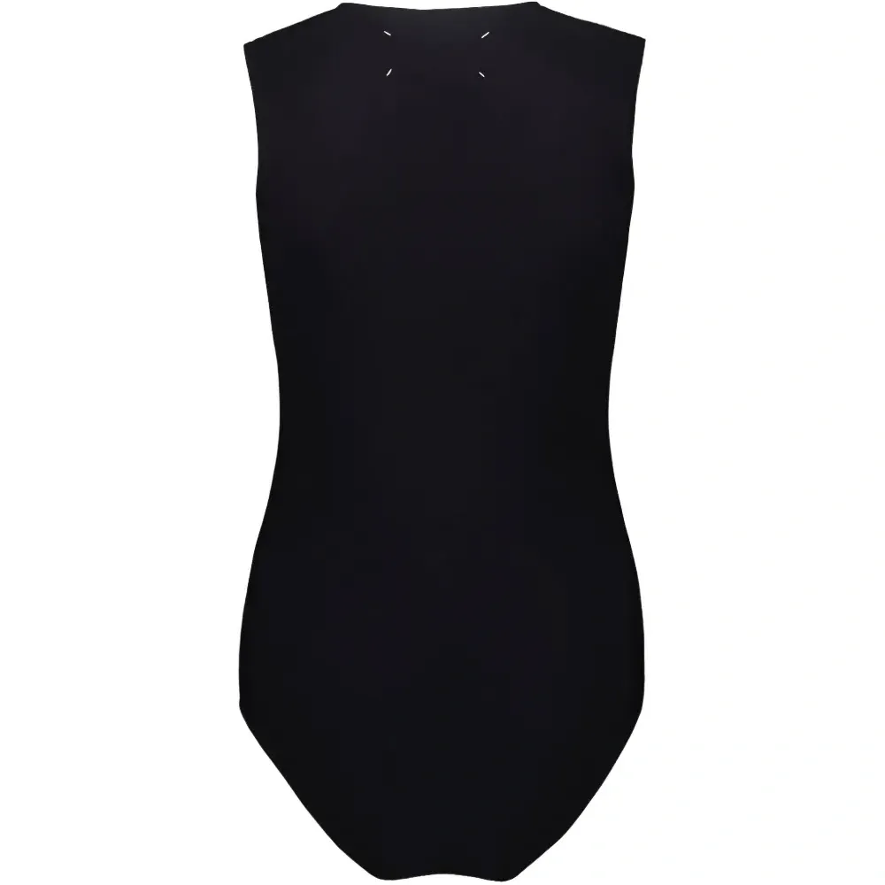 Боди с эластичным круглым вырезом