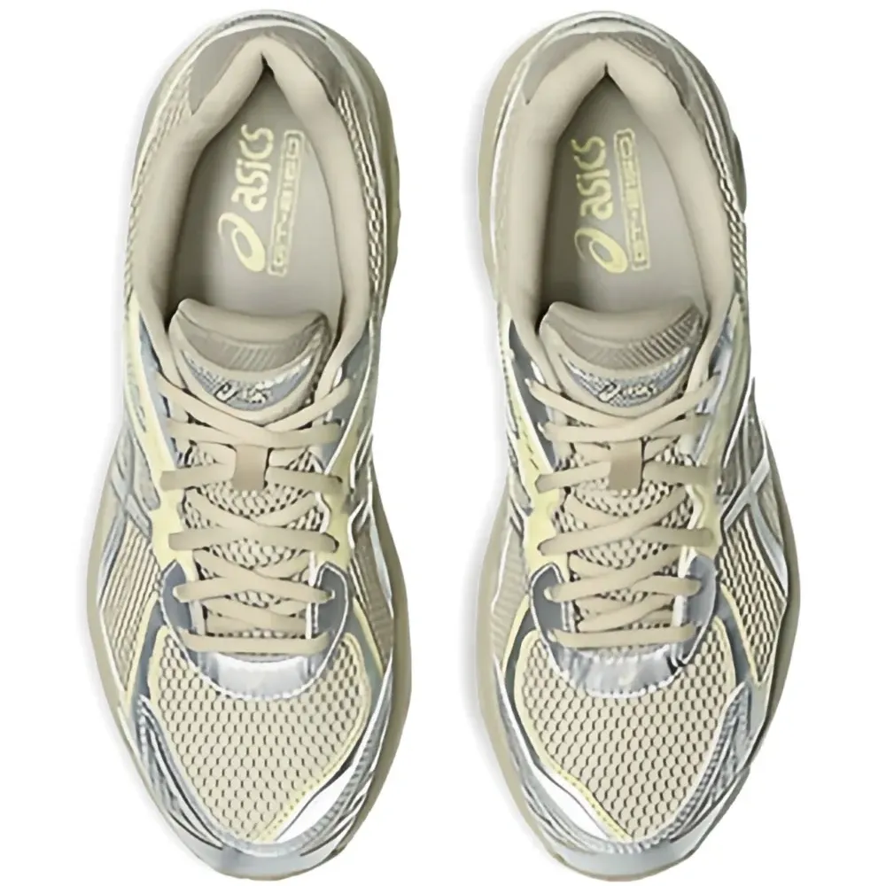 Кроссовки на шнуровке GT-2160