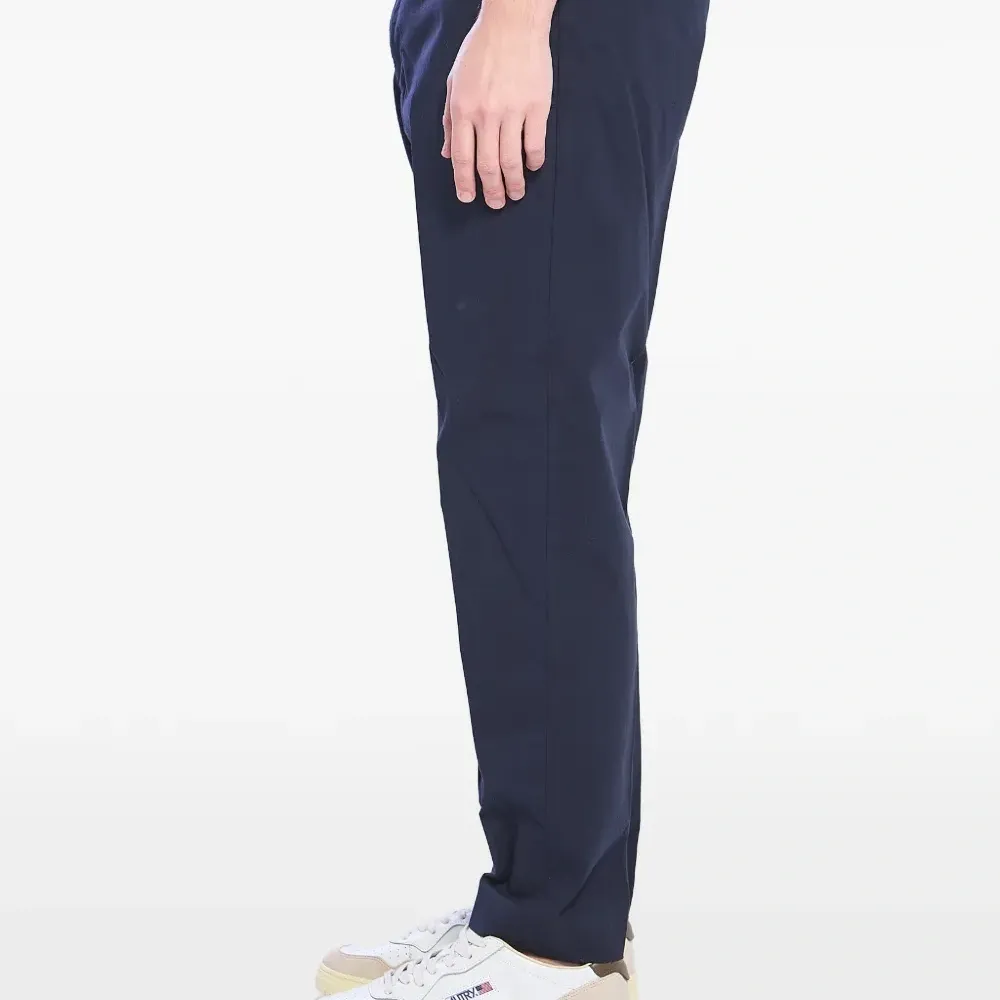 Брюки из гладкого хлопка с шлевками для ремня