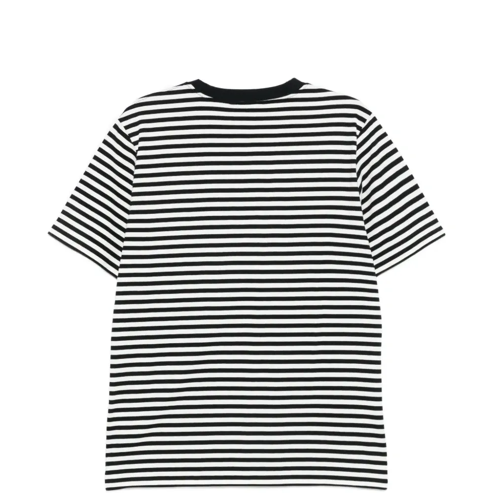 Футболка с карманом в полоску