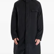 Парка с капюшоном и карманами