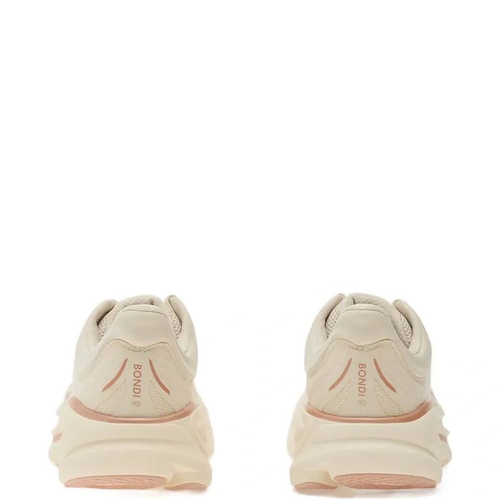 Кроссовки Bondi 9