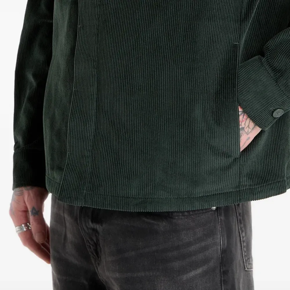 Вельветовая рубашка с нагрудным карманом