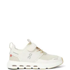 Кроссовки на липучках