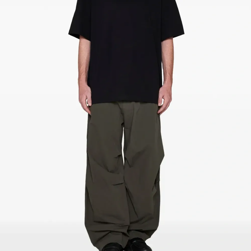 Футболка с круглым вырезом